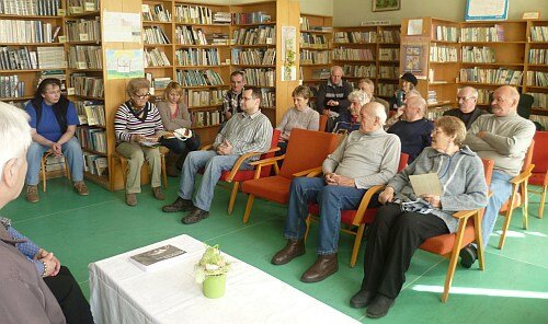 Muži v knižnici alebo Ako som sa stal majorom - beseda s Michalom Liščákom v pobočke Kubra